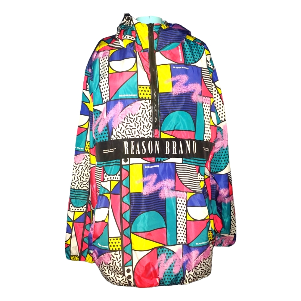 Reason Half Zip, Colorful design Size Large.